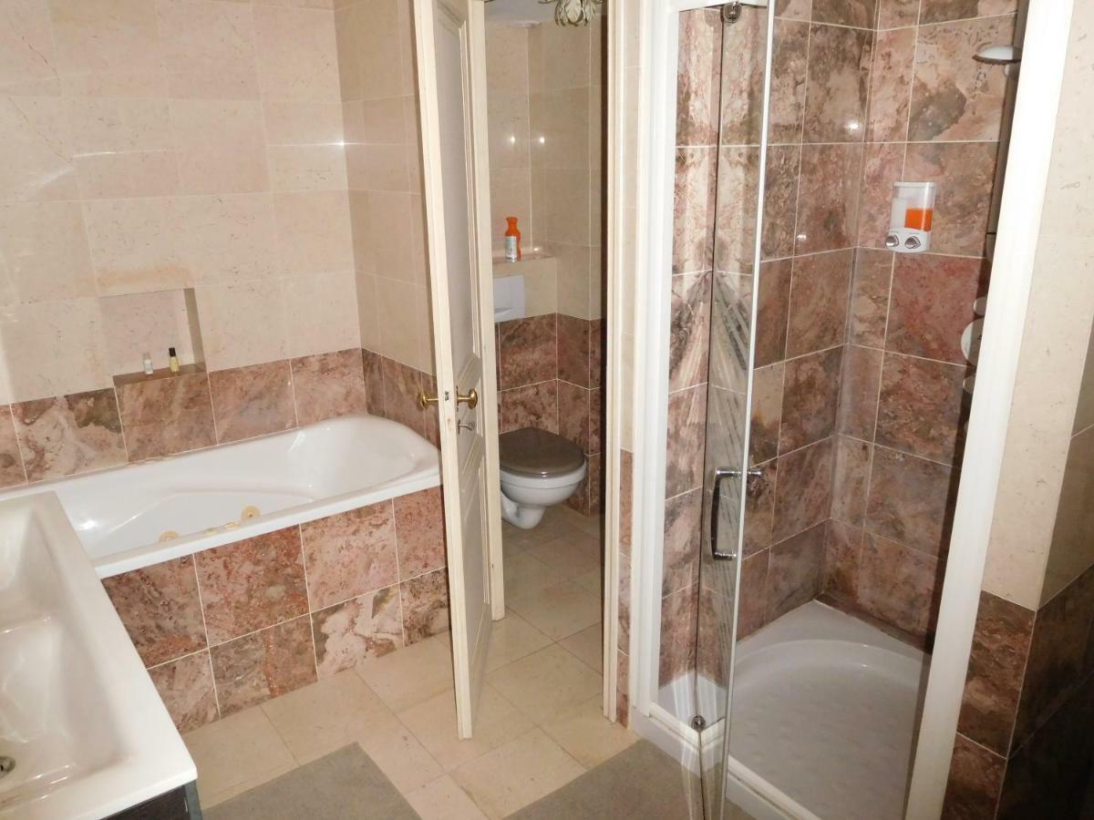 Chambres D'Hotes Chateau De Courcelette Hem Dış mekan fotoğraf